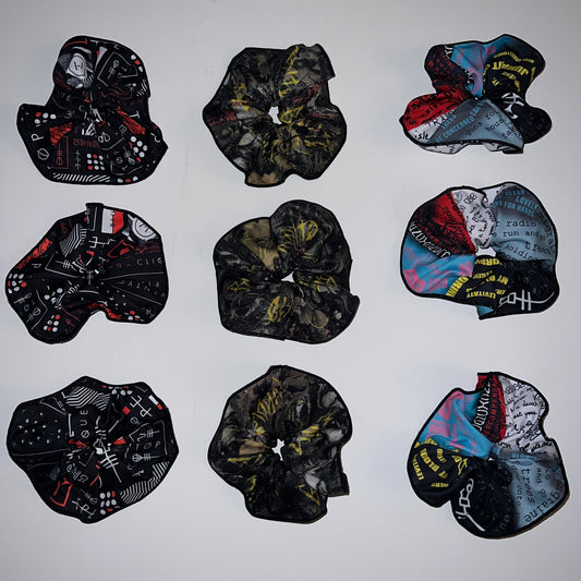 TOP Scrunchies