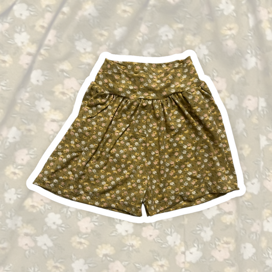3T Olive Floral Flowy Shorts